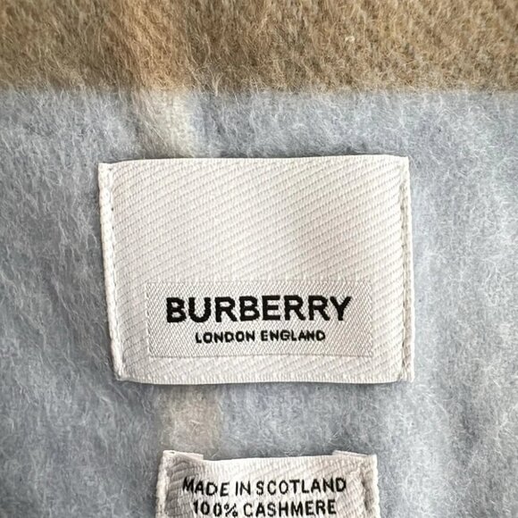 Auth BURBERRY LONDON ENGLAND - Light Blue Beige Multi Cashmere Scarf - Picture 3 of 5
